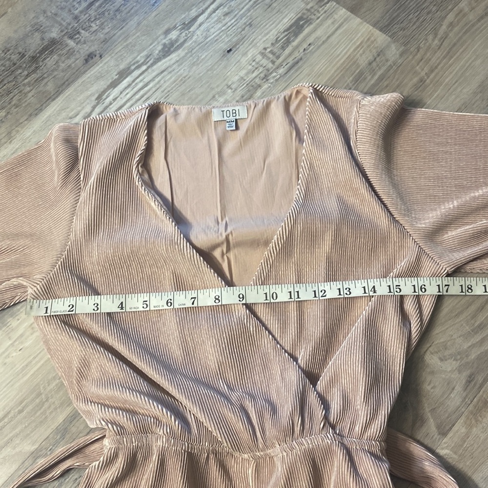 Tobi Ribbed Romper - Picture 7 of 11